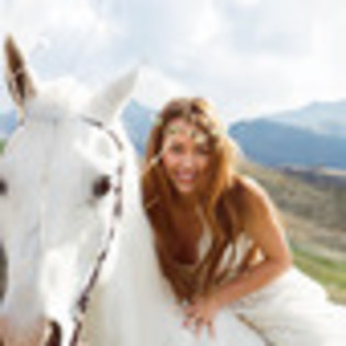 miley-cyrus-802947l-thumbnail_gallery - Hannah Montanna