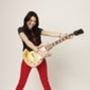 miley-cyrus-828150l-thumbnail_gallery - Hannah Montanna