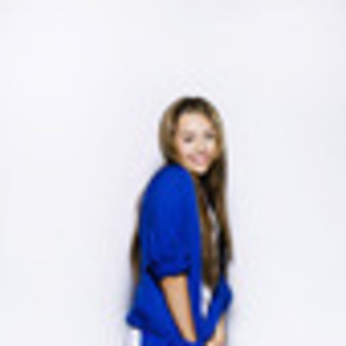 miley-cyrus-833236l-thumbnail_gallery - Hannah Montanna
