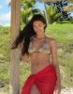 thumb_antonia-in-luna-de-miere-in-insula-mauritius-galerie-foto - Antonia