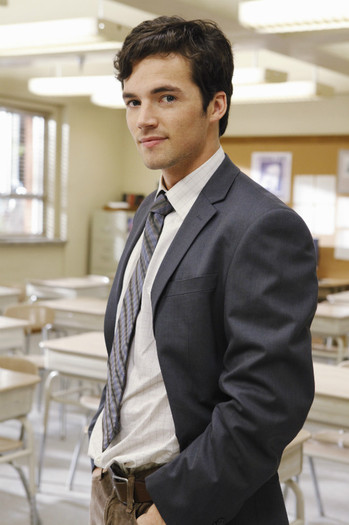 ღEzraღ - l - O Ian Harding