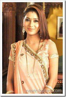 537726_302029033222988_1230279192_n - sara khan10