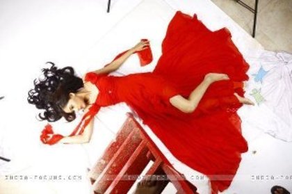 601720_302028846556340_1566328054_n - sara khan10