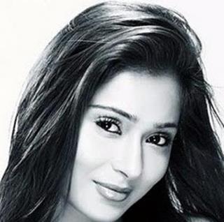 603030_302028869889671_884112931_n - sara khan10