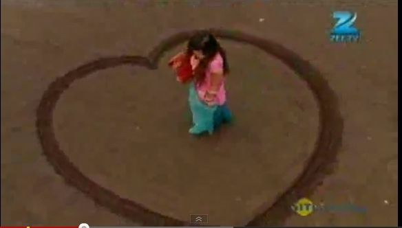 11 - sara khan10