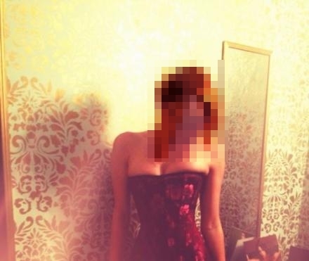 27. Miley ghicita de xLike