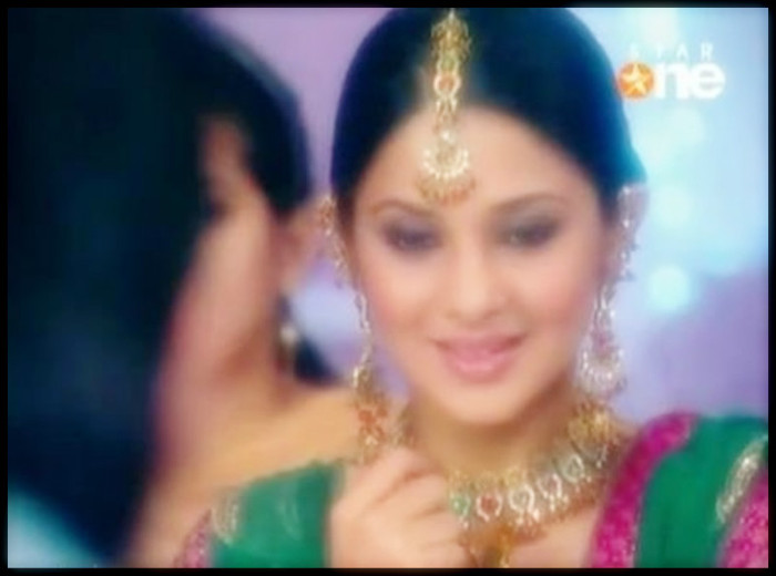  - x-Jennifer Winget 2-x