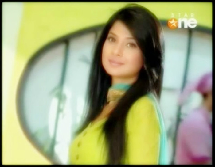 - x-Jennifer Winget 2-x
