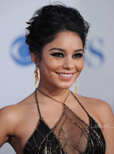 Vanessa Hudgens - VANESSA HUDGEND LA PEOPLE CHOICE AWARDS 2012