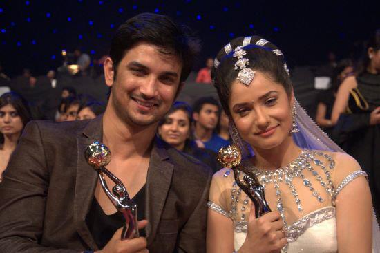 308529_181262335283030_260382993_n - Manav and Archana