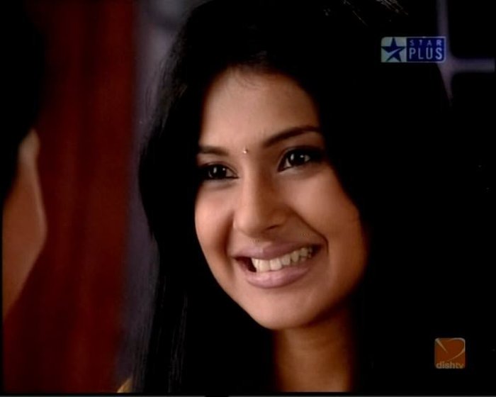  - jennifer winget in sangam