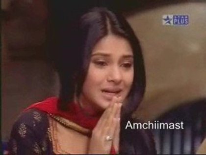  - jennifer winget in sangam