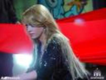 anda-adam-filmari-clip-nou-7-aprilie-by-mondeninfo-7.thumbnail - Anda-Adam