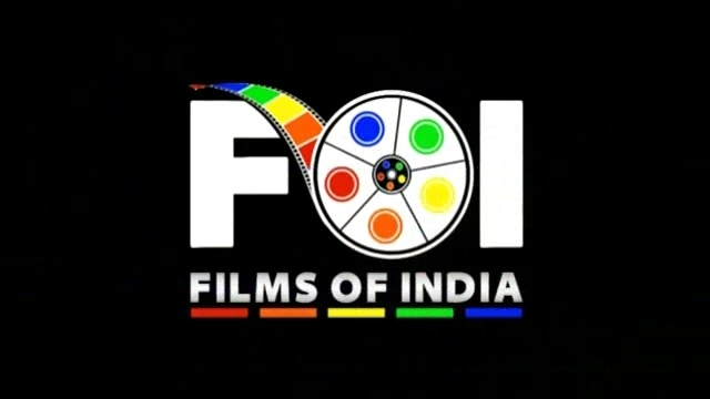 00_01_26 - sara khan10