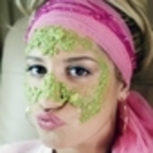 high-school-musical-2-201624l-thumbnail_gallery - Ashley Tisdale