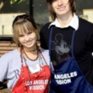 Debby_Ryan_1265524529_1
