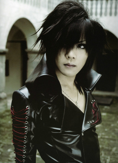 Kai(1) - ZzZ Pentru fanii trupei The Gazette ZzZ