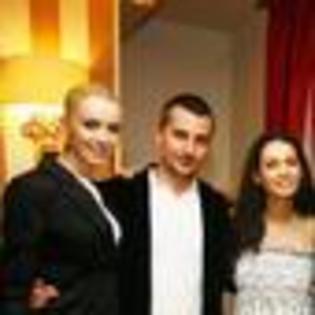 diana-dumitrescu-249273l-thumbnail_gallery - diana dumitrescu