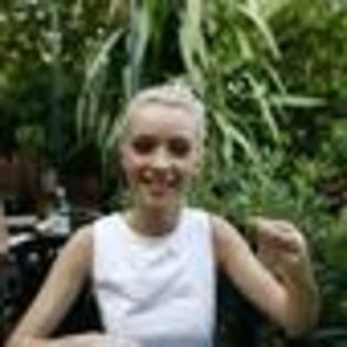 diana-dumitrescu-567219l-thumbnail_gallery