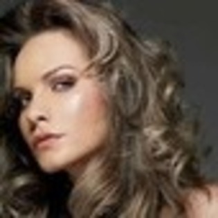 anna-lesko-893569l-thumbnail_gallery