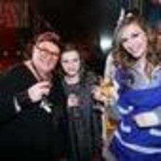 adela-popescu-990132l-thumbnail_gallery