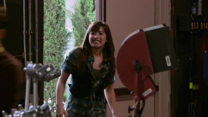 sonny with a chance season 1 episode 1 HD 30235