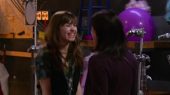 sonny with a chance season 1 episode 1 HD 32264 - Sonny With A Chance Season 1 Episode 1 - First Episode Part o64