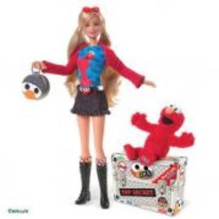 UOMSMXUKUHZIEMDJKBA - Barbie