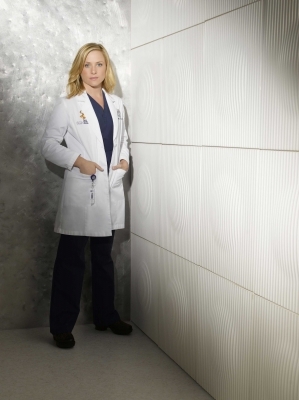 Arizona9 - Dr Arizona Robbins