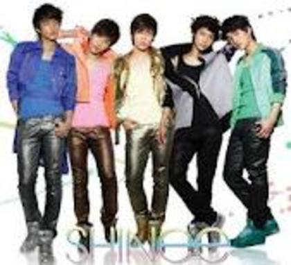 7 - Shinee