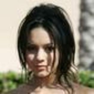 vanessa-hudgens-164279l-thumbnail_gallery - VANESSA