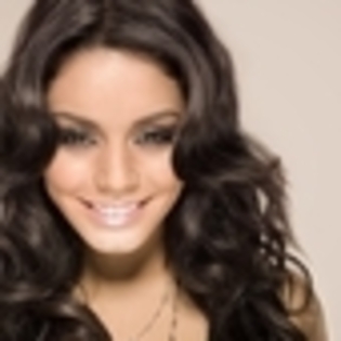 vanessa-hudgens-266657l-thumbnail_gallery