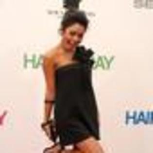 vanessa-hudgens-293391l-thumbnail_gallery