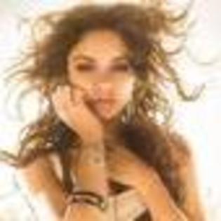 vanessa-hudgens-508588l-thumbnail_gallery - VANESSA