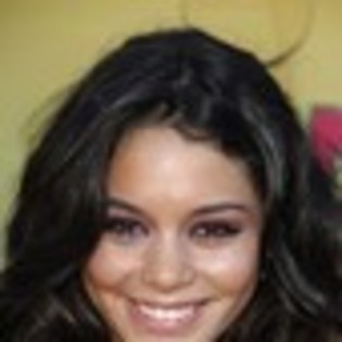vanessa-hudgens-518346l-thumbnail_gallery - VANESSA