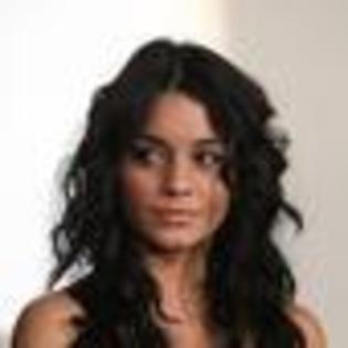 vanessa-hudgens-828737l-thumbnail_gallery