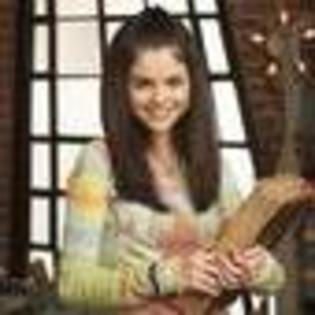 wizards-of-waverly-place-121839l-thumbnail_gallery - Magicieni din waverly place