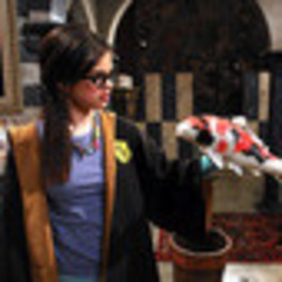 wizards-of-waverly-place-230318l-thumbnail_gallery