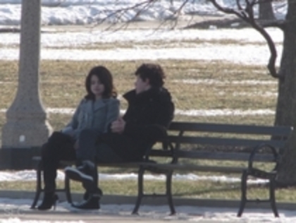 14330647_YETKFIMCN - selena gomez 2012