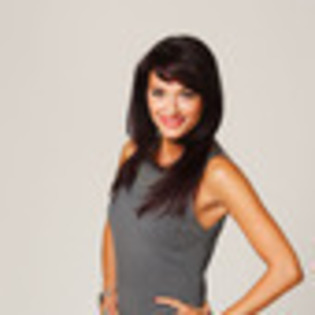 anca-turcasiu-627384l-thumbnail_gallery