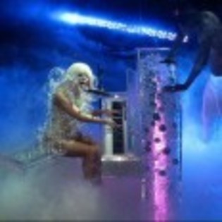 Lady_GaGa_1257943535_2