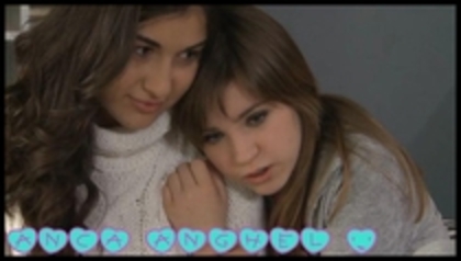 x. Pfooaii ce mai faci Ionico? - x - Piscotsel Room - x