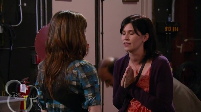 sonny with a chance season 1 episode 1 HD 43993 - Sonny With A Chance Season 1 Episode 1 - First Episode Part o87