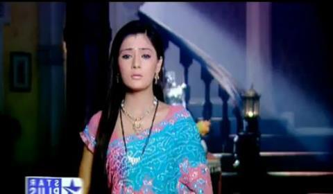 392400_3757467629267_228989370_n - sara khan10