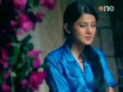 75215878_YWEGOPL - jennifer winget 6