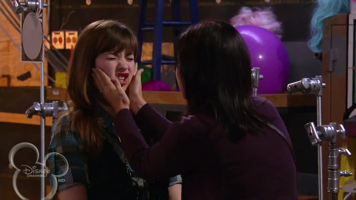 sonny with a chance season 1 episode 1 HD 46892 - Sonny With A Chance Season 1 Episode 1 - First Episode Part o93