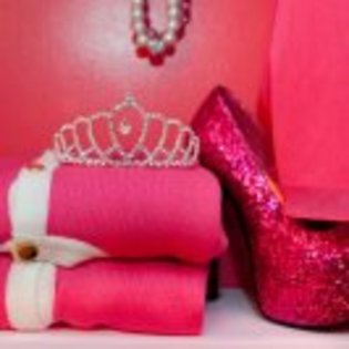 418258_10150819272424466_1478746600_n - Barbie