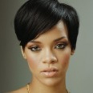 Rihanna_1231372877_4 - rihanna