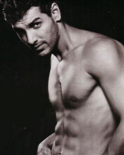 tumblr_m5d9fny3By1rx1s8ho1_250