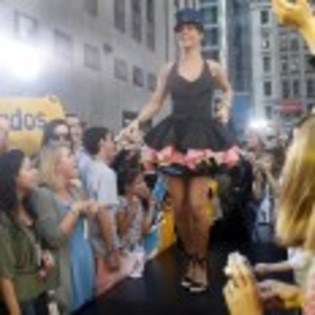 Rihanna_1231373590_1 - rihanna
